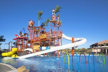 هتل Pickalbatros Aqua Vista Resort  Hurghada