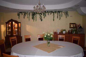 هتل Restaurant Smilga
