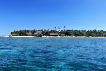 هتل Serenity Island Resort