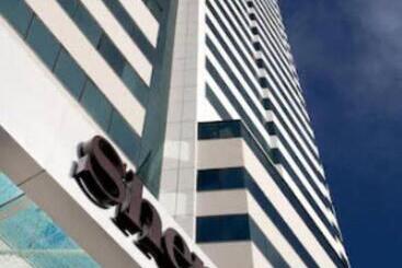 هتل Sheraton Vitoria