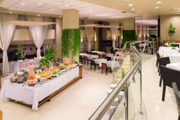 בית מלון כפרי Sheraton Vitoria