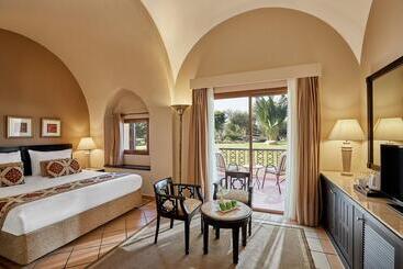هتل Steigenberger Coraya Beach   Adults Friendly 16 Years Plus