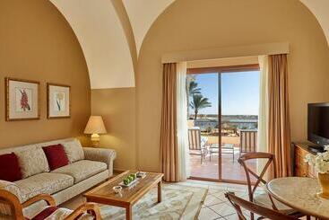 هتل Steigenberger Coraya Beach   Adults Friendly 16 Years Plus