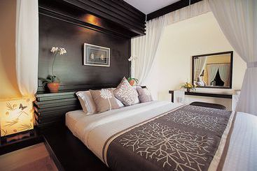 هتل Hillstone Uluwatu Villa