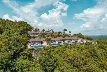Отель The Pavilions Phuket