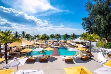 Отель The Pavilions Phuket