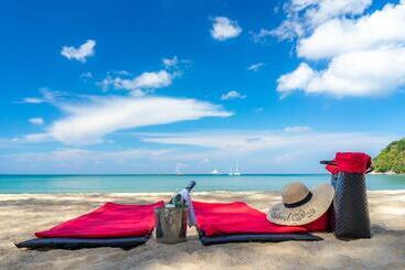Отель The Pavilions Phuket