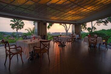Отель The Pavilions Phuket