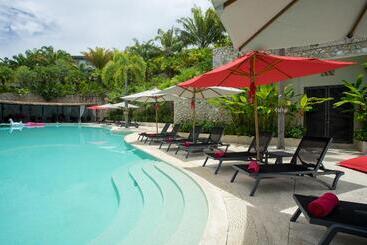 Отель The Pavilions Phuket