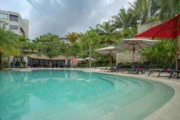 Hotel The Pavilions Phuket