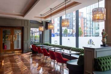 هتل The Savoy