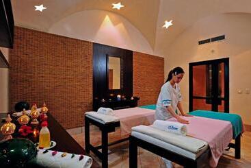 هتل Vincci Safira Palms Hôtel & Spa
