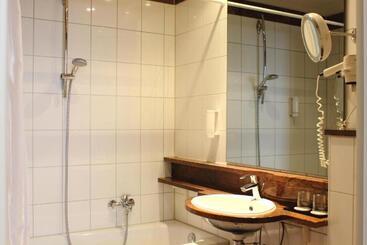 هتل Wyndham Garden Berlin Mitte