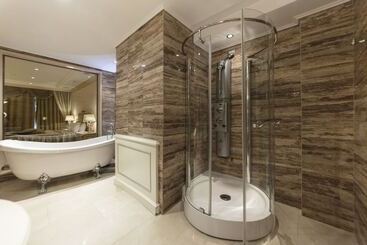 Xheko Imperial Luxury Hotel & Spa