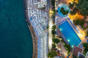 Hunguest Hotel Sun Resort