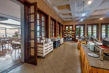 Hunguest Hotel Sun Resort