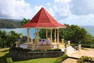 استراحتگاه Bahia Principe Grand Cayacoa