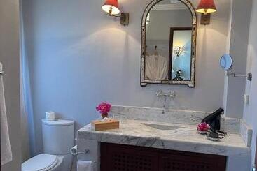 تختخواب و صبحانه Dar Tozeur