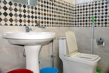 تختخواب و صبحانه Rashal Homes