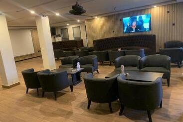 Bon Hotel Nest Ibadan