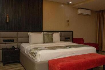 Bon Hotel Nest Ibadan