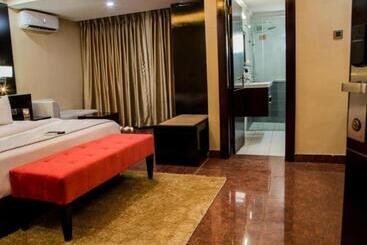 Bon Hotel Nest Ibadan