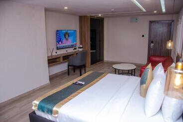 Bon Hotel Nest Ibadan