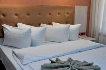 Deluxe Hotel Ganja