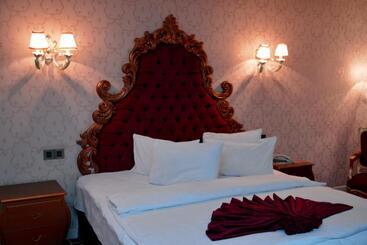 Deluxe Hotel Ganja