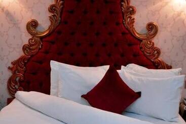 Deluxe Hotel Ganja