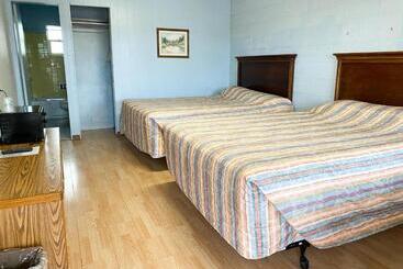 Guest Ranch Motel