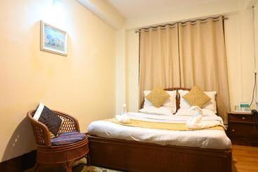 هتل Chalet Orchid Eco Retreat