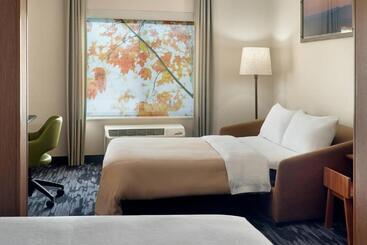 فندق Fairfield Inn & Suites By Marriott Athensuniversity Area