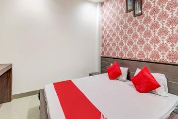 酒店 Oyo 78174 Neelkanth
