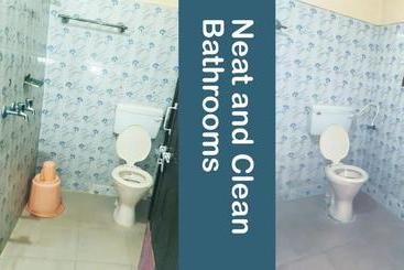 هتل Vishnu Residency Warangal