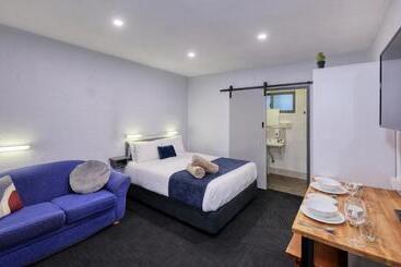Parkes Federation Motel