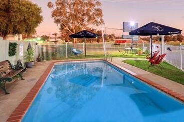 Parkes Federation Motel