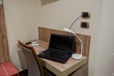 پانسیون Miryam House Affittacamere Suite E Relax