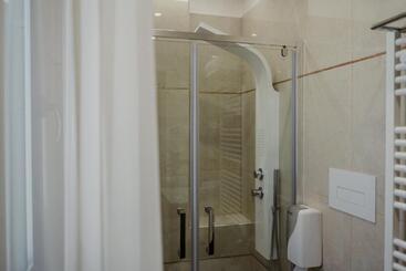 پانسیون Miryam House Affittacamere Suite E Relax