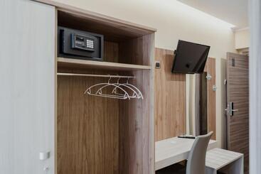 پانسیون Miryam House Affittacamere Suite E Relax