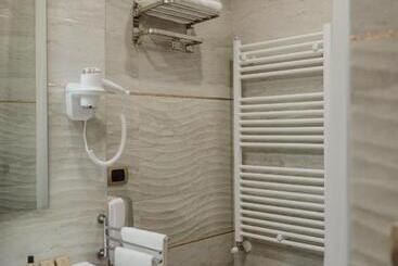 پانسیون Miryam House Affittacamere Suite E Relax
