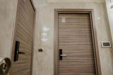 پانسیون Miryam House Affittacamere Suite E Relax