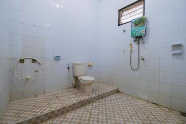 Urbanview Hotel Near Jatim Park 1 By Reddoorz