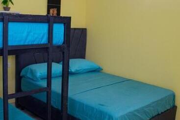 تختخواب و صبحانه Comfort House