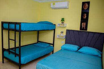 تختخواب و صبحانه Comfort House