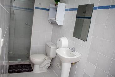 تختخواب و صبحانه Comfort House