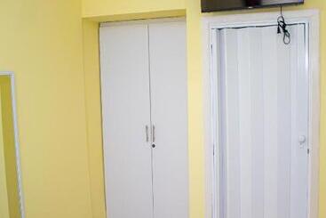 تختخواب و صبحانه Comfort House