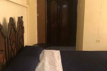 تختخواب و صبحانه Veranera Hostal