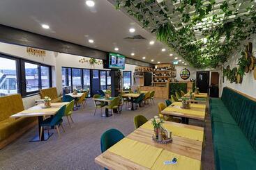 בית מלון כפרי Aquarius Boutique