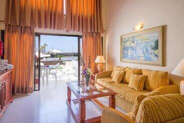 هتل Sands Beach Active Resort